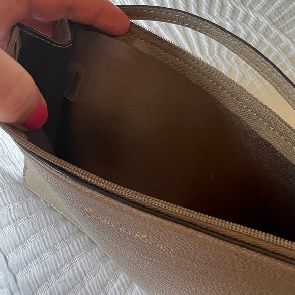 Calvin Klein wristlet - Picture 5 of 5